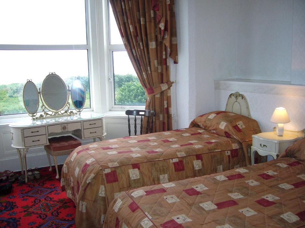 Monterey Beach Hotel Lytham St Annes Room photo